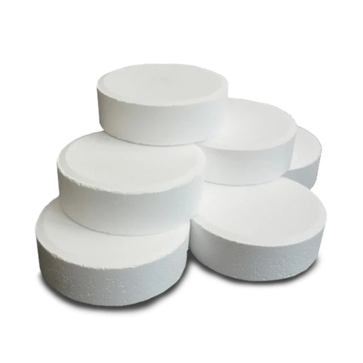 White trichlor chlorine tablets