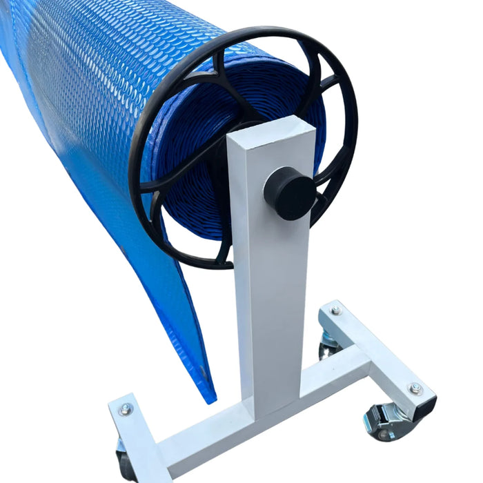 Pool cover roller hand wheel and wheeled stand with blue solar cover